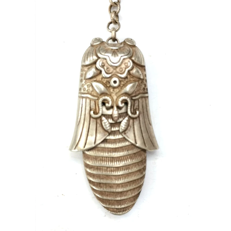 YIZHU CULTUER ART Size 5.5 Inch Old Chinese Tibet Silver Carving Cicada Bat Needle Sac Pendant Decoration Gift Collection
