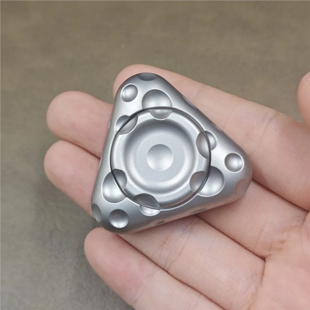 WANG 21 EDC Do Not Eat Fidget Spinner Cheese Mini Gyro Three-Bladed Fidget Spinner Anxiety Relief Gadgets