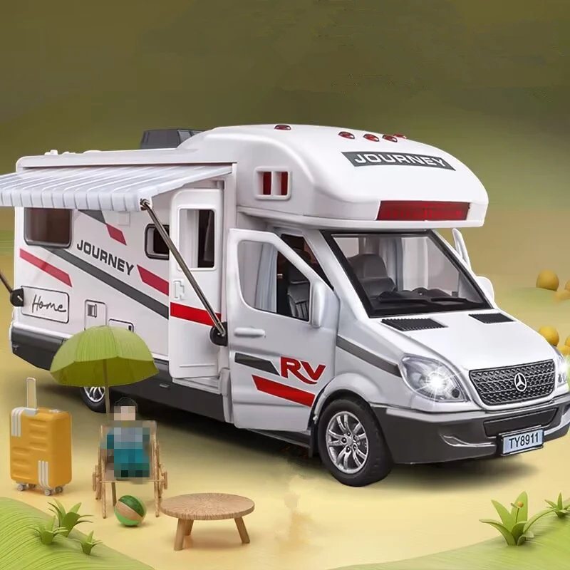 New 1:30 Alloy Luxury RV Caravan Car Model Metal Camper Van Motorhome Touring Car Vehicles Model Sound and Light Kids Toys Gifts