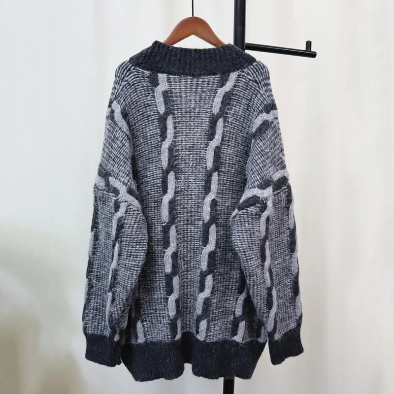 ANJY Autumn Winter New Women Niche Spliced Denim Pockets Casual V-Neck Knit Cardigan Trend Fashion Contrast Color Sweater A19741