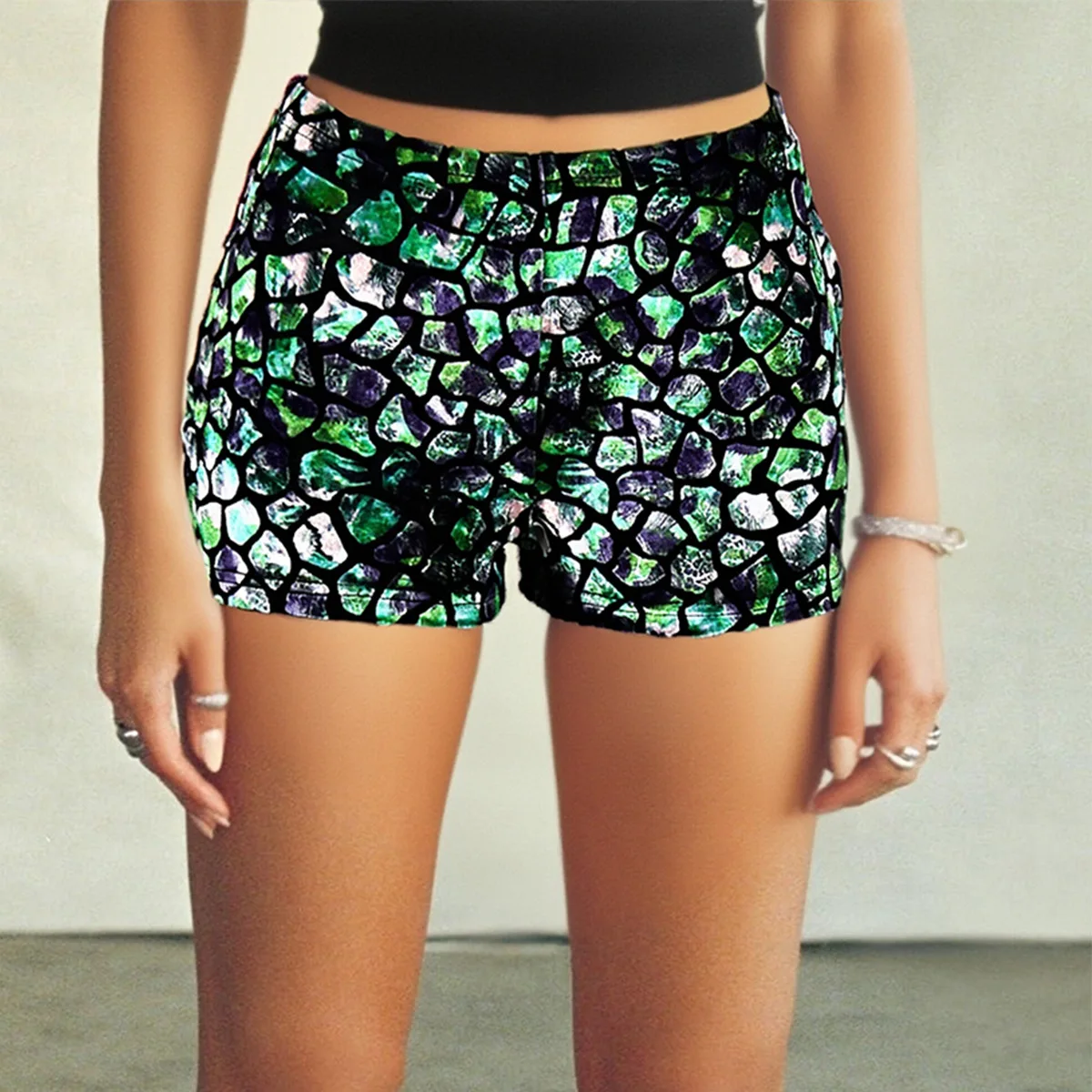 女性のベストセラー 2026 春の新スタイル エレガントなフィット感 個性的なプリント カラーブロック ホットショートパンツ