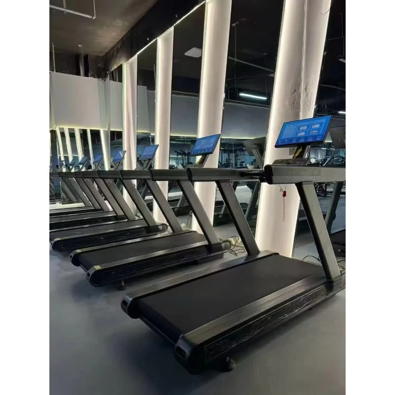 Interactive Treadmill with 32