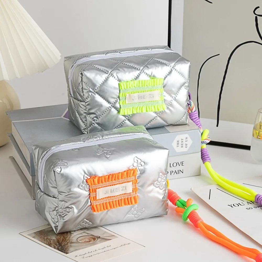 

Large Capacity PU Makeup Bag Carry-on Korean Style Cosmetic Bag with Hanging Rope Handbag Travel Toiletry Bag Women/Girls