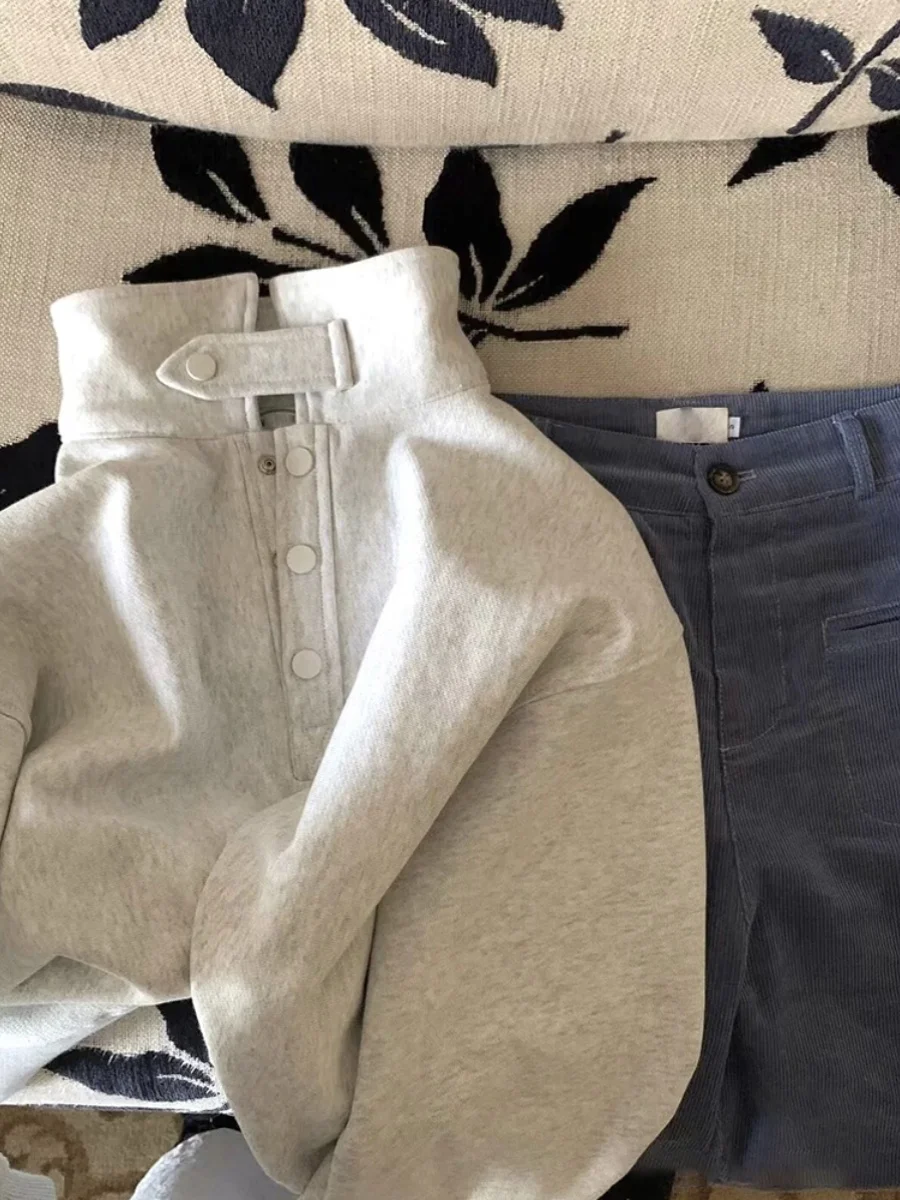 سترة نسائية كورية التصميم بياقة عالية متعددة الاستخدامات للخريف والشتاء، فضفاضة ونحيفة بياقة مفتوحة عصرية