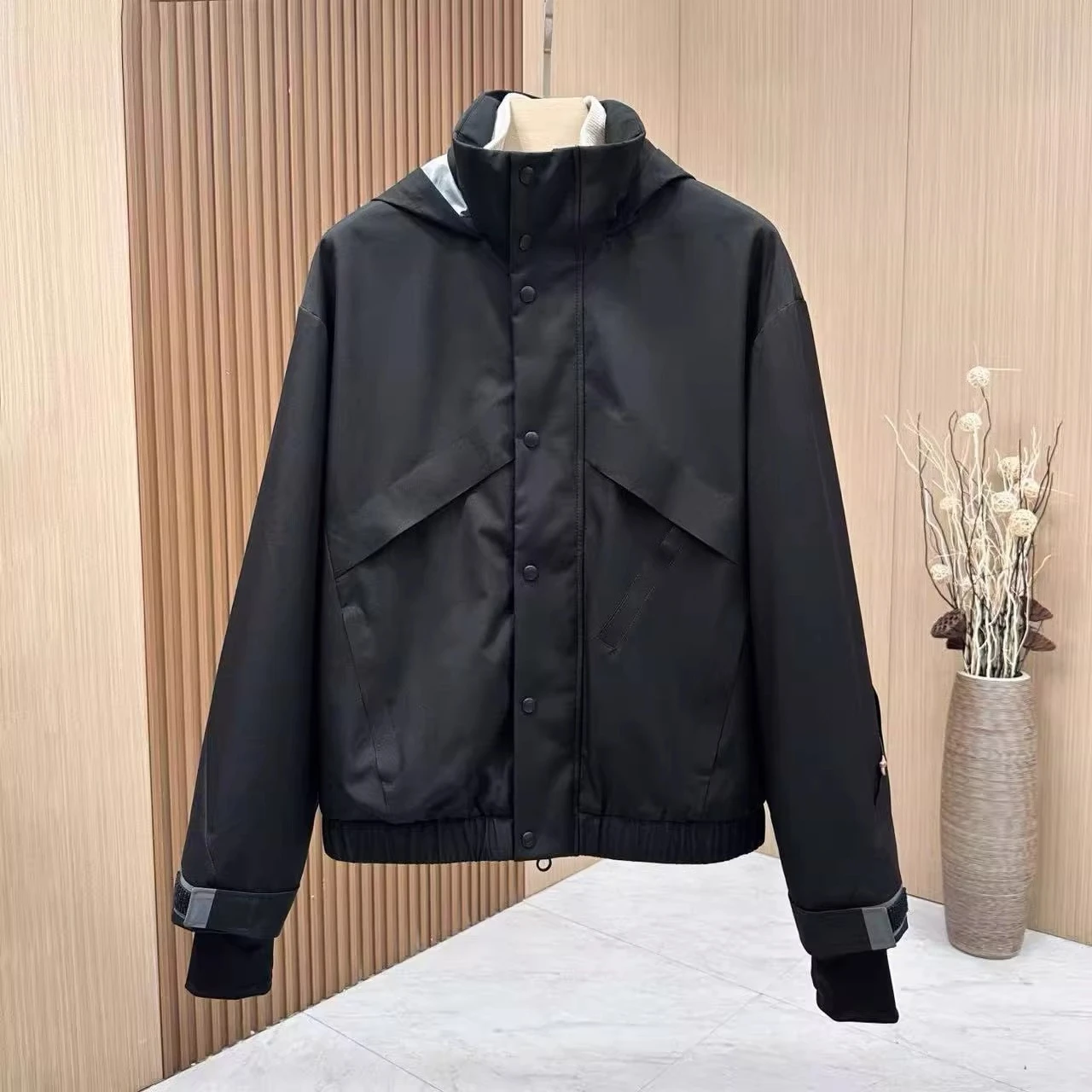 

LP Итальянский пуховик с капюшоном Повседневная куртка