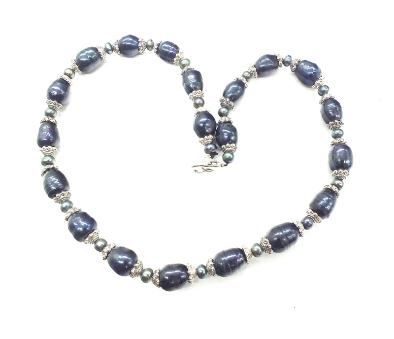 Europe, the United States, popular! 12-13MM huge natural black South Sea pearl necklace, very classic bohemian necklace 19