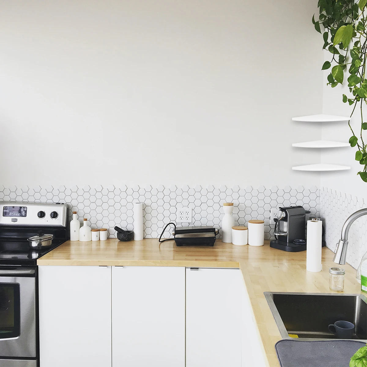 

Wall Shelf White Floating Storage Shelves Corner Mount Triangle Rack Suitable Kitchen Bedroom Bathroom Office Sundries Books