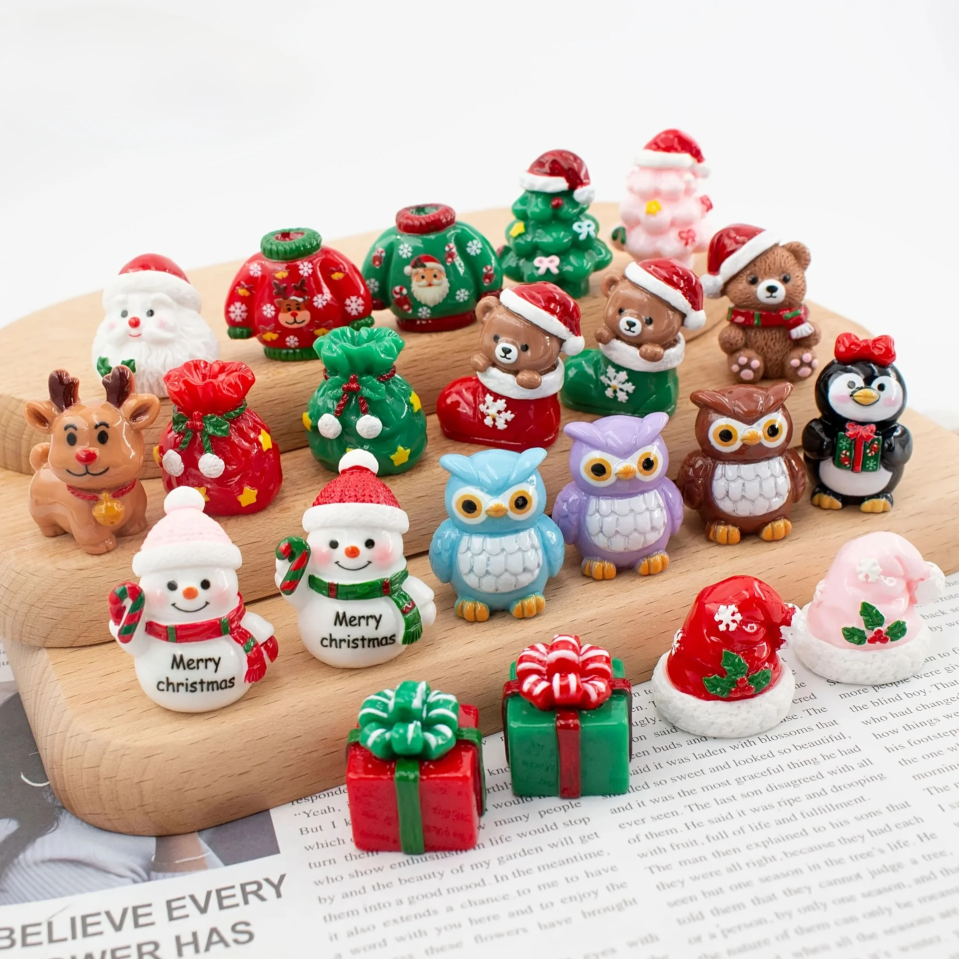 12Pcs Mini Resin Christmas Figurines Snowman Elk Penguin Bear Ornaments Micro Landscape Car Home Decor Gifts