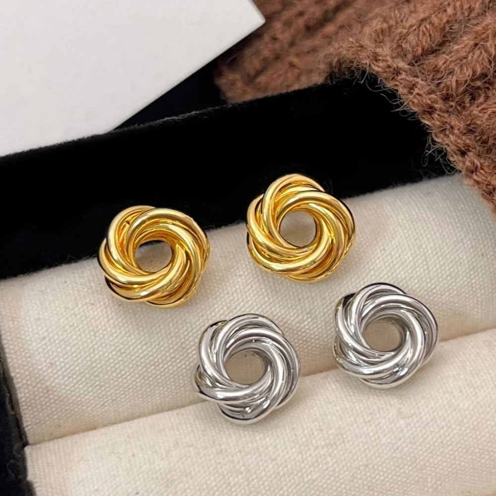 Vintage Temperament Irregular Earrings Light Luxury Hollow Metal Round Earrings Fashion Jewelry Geometric Circle Earrings Women