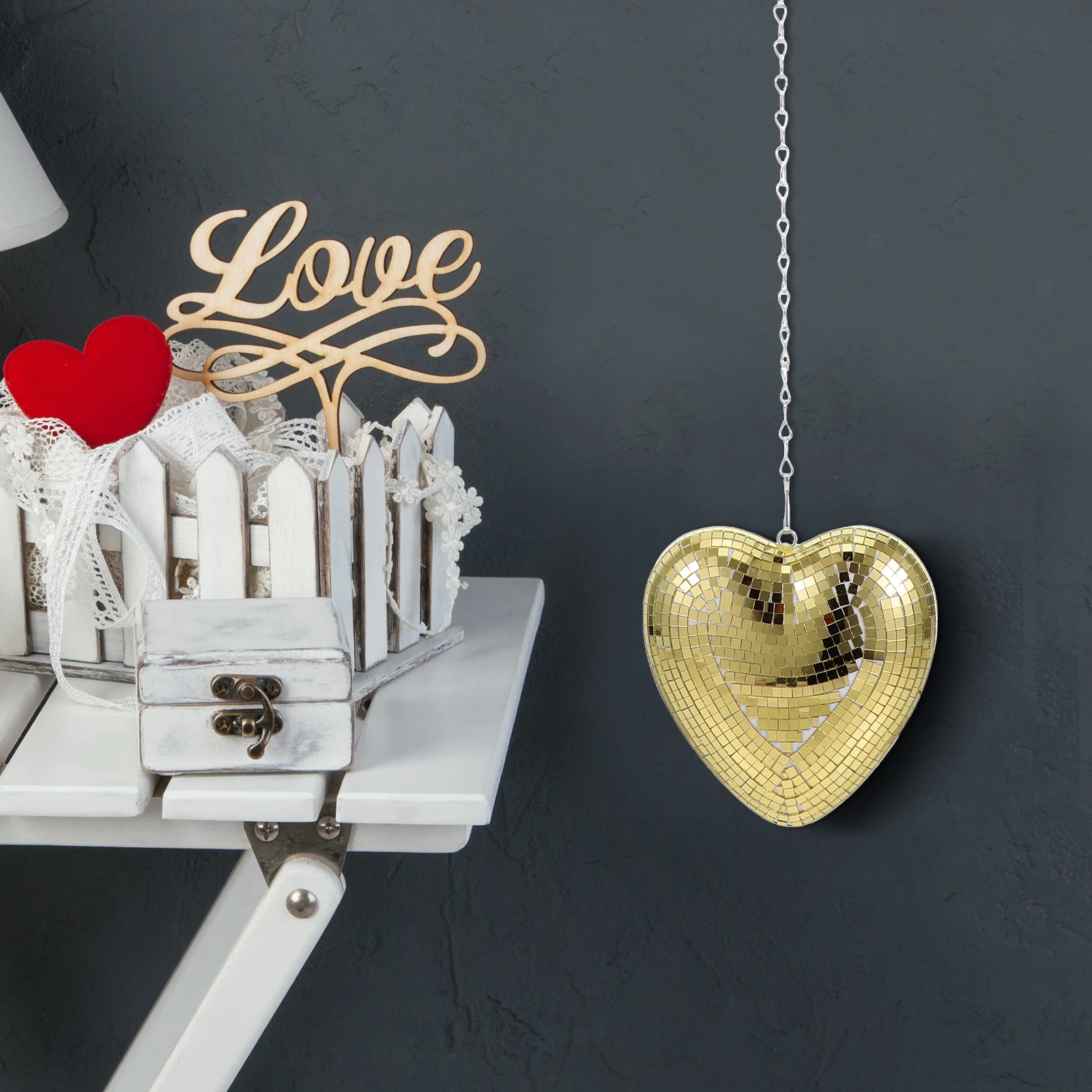 

Valentines Heart Decorations Glass Love naments Disco Chain Hanging Wall Decor Room Party Mirror Ball Reflective