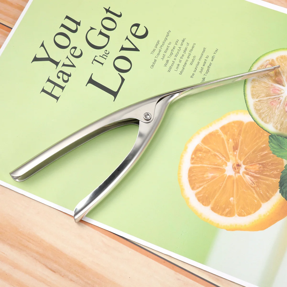 

2Pcs Shrimp Prawn Peeler Stainless Steel Shell Remover Seafood Device Kitchen Gadget Ergonomic Handle for Cooking