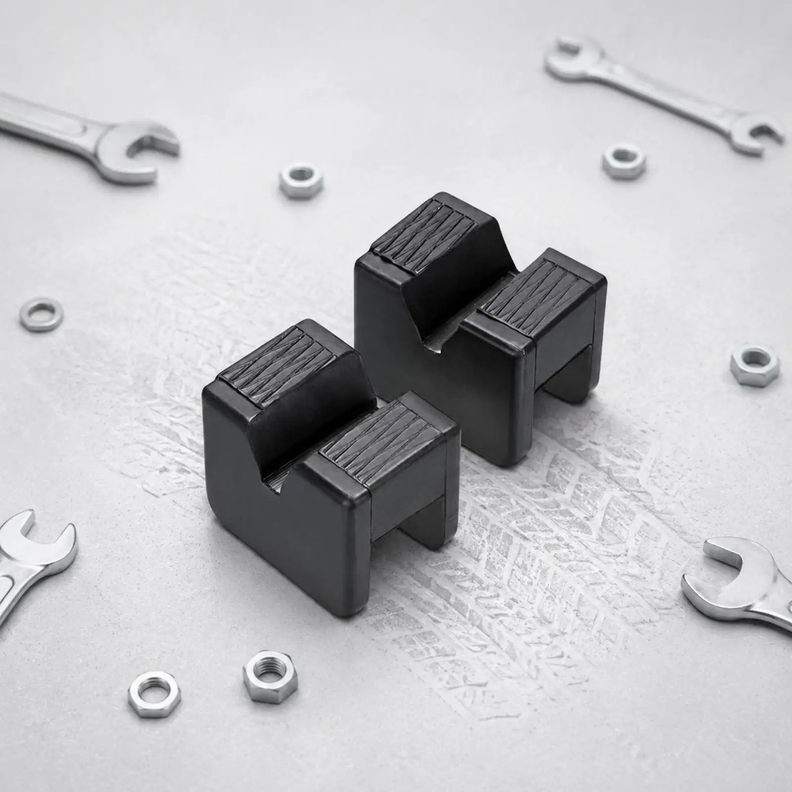Vehicle Support Pad Heavy Duty Rubber Jack Pad Slotted Design Lifting Block for Car Service and Maintenance