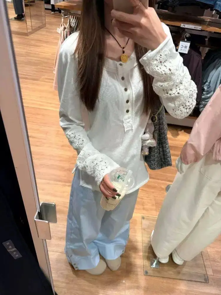 ホワイトレース中空刺繍ヘンリーカラーロングスリーブTシャツレディース冬新作UVカットカバーアップトップ