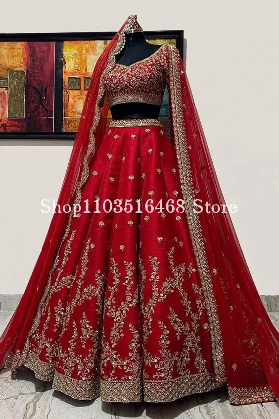 Burgundy Indian Wedding Dress with Burgundy Velvet Veil Coverlet Gilt Lace Sequin Short Sleeve Two Piece Wedding Customise