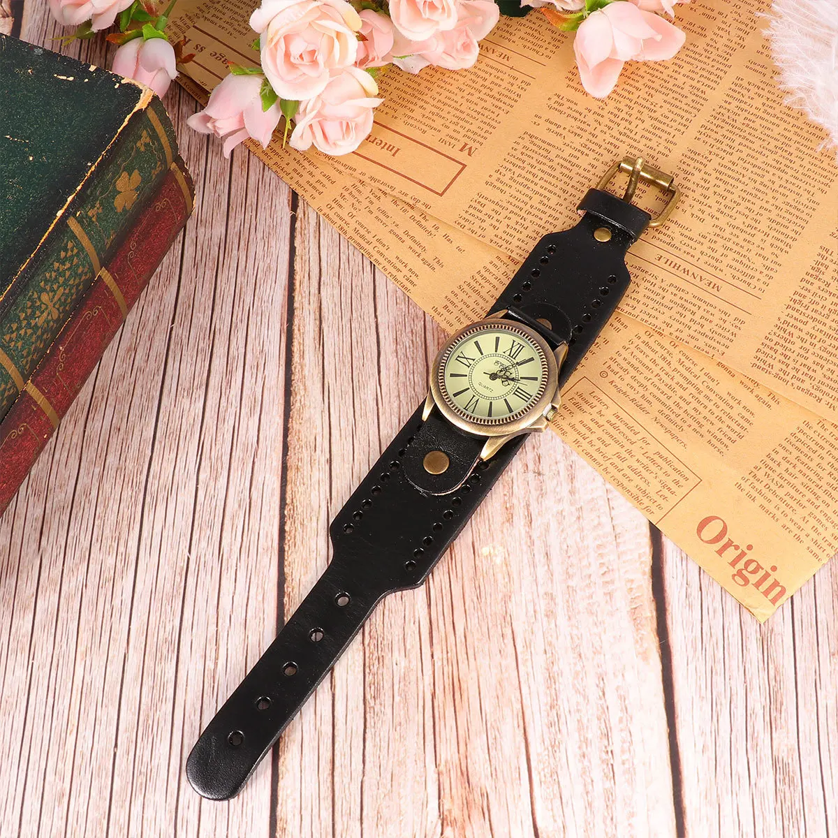 

Retro Style Bracelet Watch Black Genuine Cowhide Band Roman Dial Quartz Women Wristwatch Elegant Casual Timepiece For