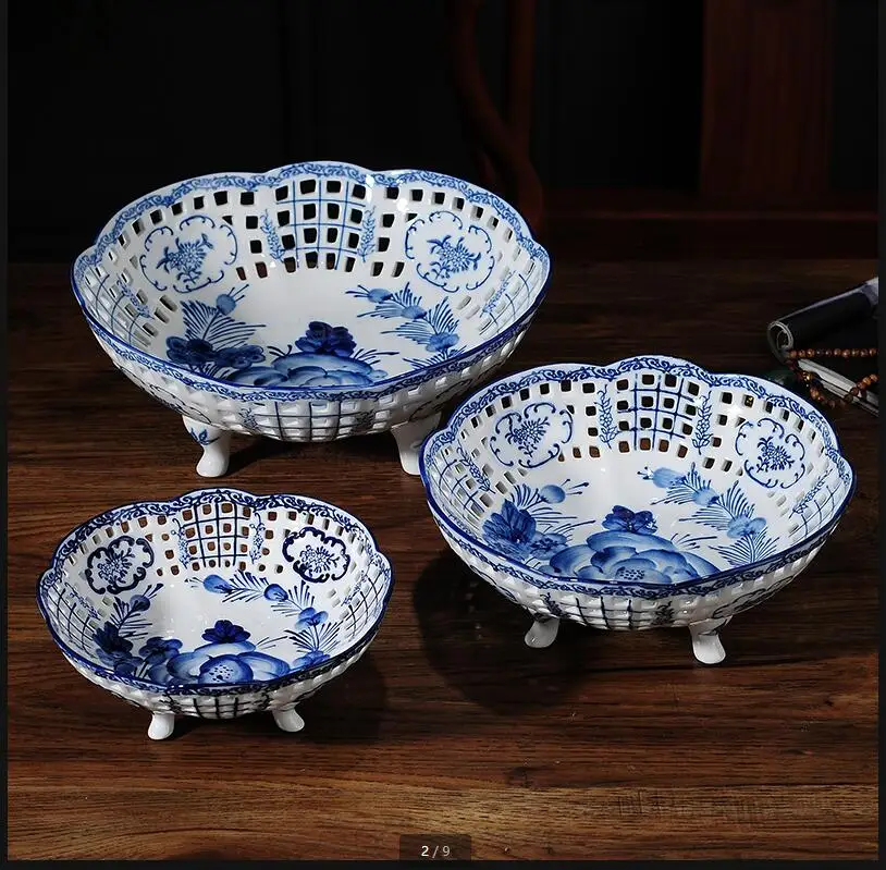 Blue and White Ceramic Plate Four-legged Fruit Hollow Snack Tray Dried Plates Salad Bowl Dish Decor Tableware