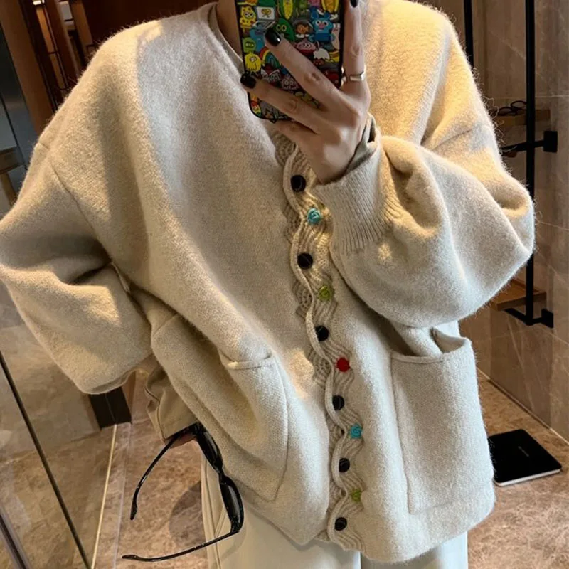 

Retro Wave Edge Colorful Button Knit Cardigan Sweater 2023 Autumn Winter Fashion Women Sweater Casual Loose Big Pocket Sweater