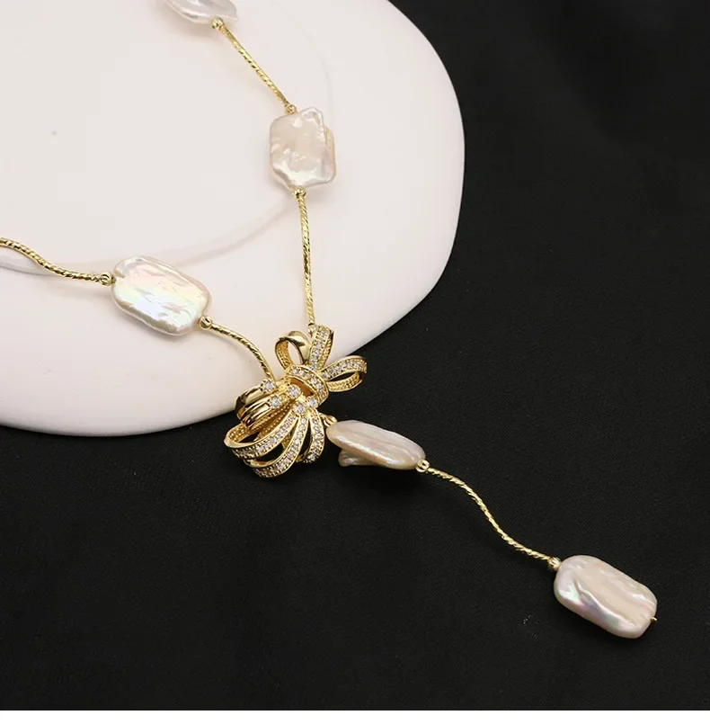 

Natural Baroque Freshwater Pearl Flat Long Necklace Vintage Sweater Chain Collar Crystal Bow Pendant Choker for Women Jewelry