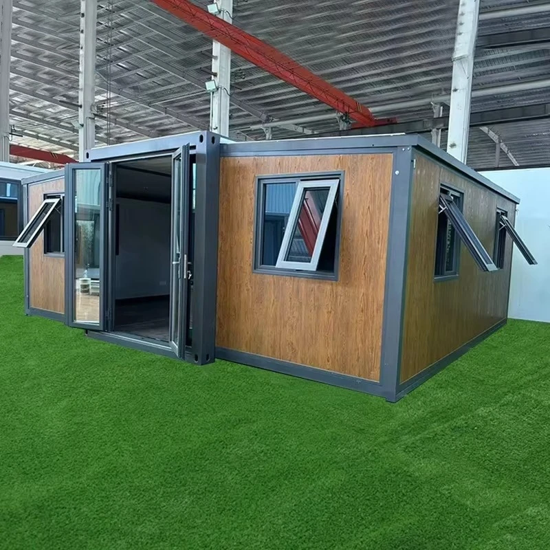 Custom 20ft/40ft Luxury Light Steel Modular Home Villa with Full Bathroom, Prefabricated 2-4 Bedroom Expandable Container House