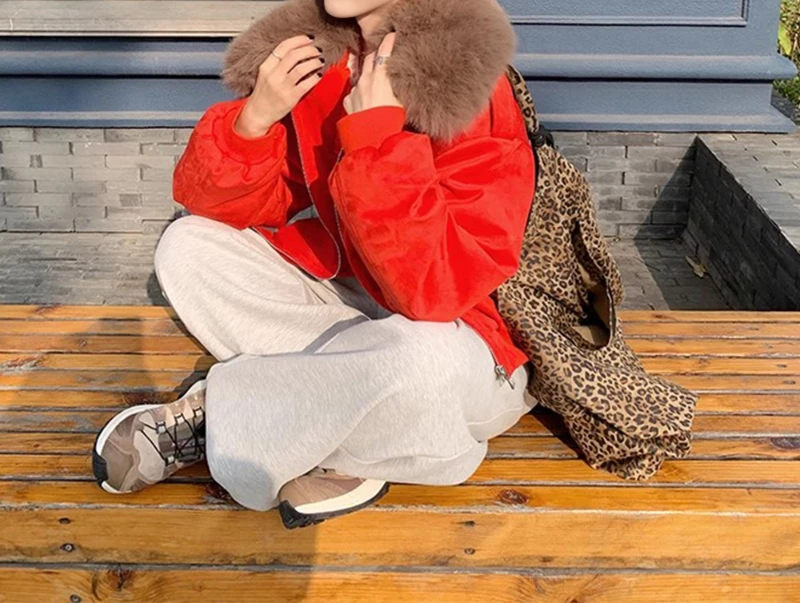 Fashionable Loose Casual Red Big Fur Collar Cotton Jacket for Women's Winter New Jacket Jacket 2025