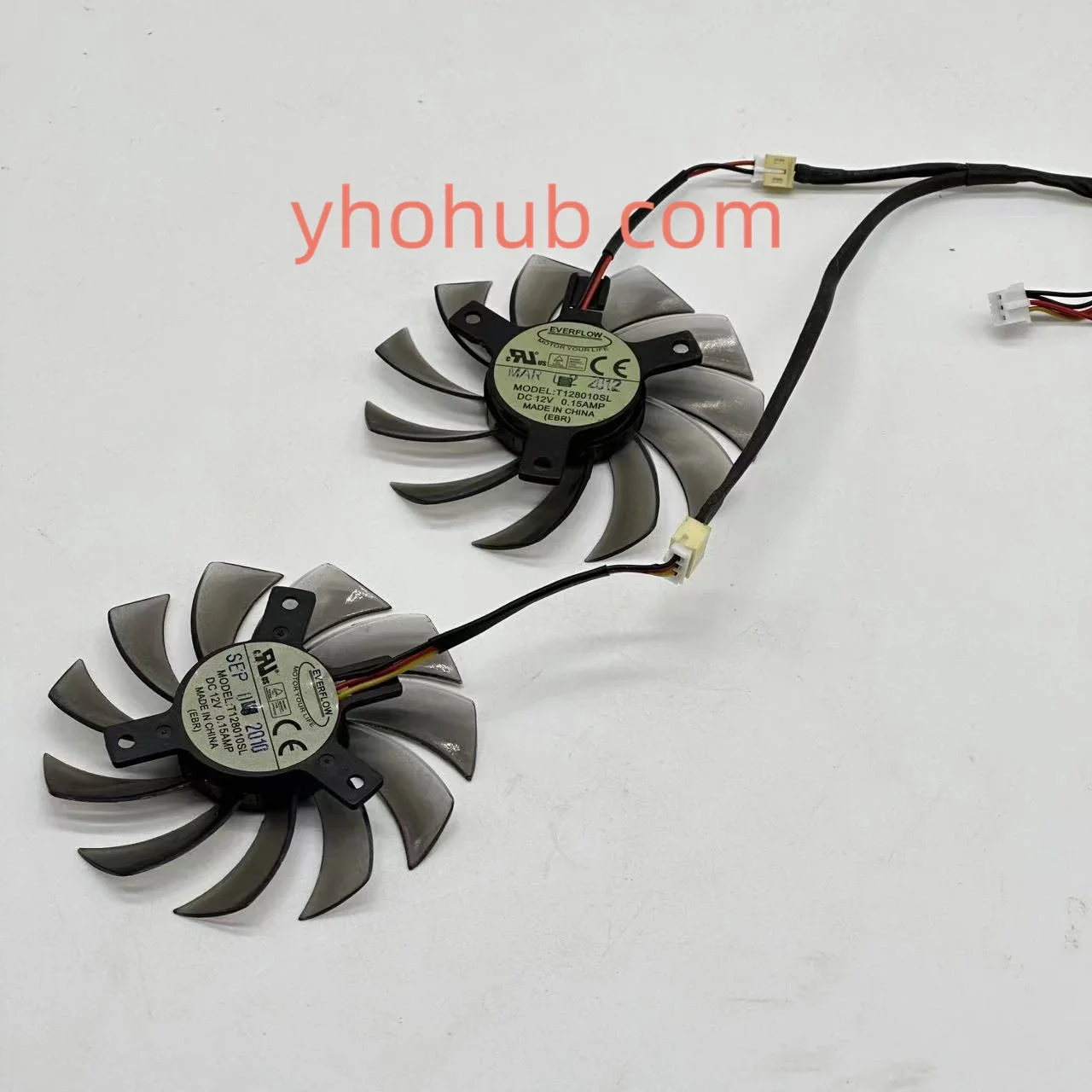 Everflow T128010SL DC 12V 0.15A Dia. 75mm C.T.C 39mm 3-Wire Server Frameless Cooling Fan