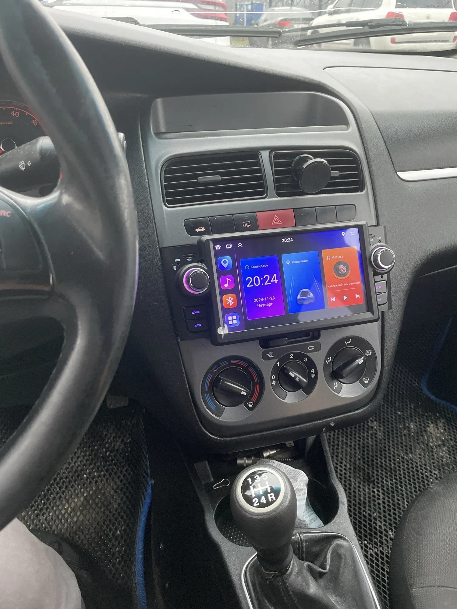 WIFI Navigation GPS Bluetooth Multimedia 4G Car Radio For Fiat Grande Punto Linea 2007-2012 CHSTEK Android Auto Wireless Carplay