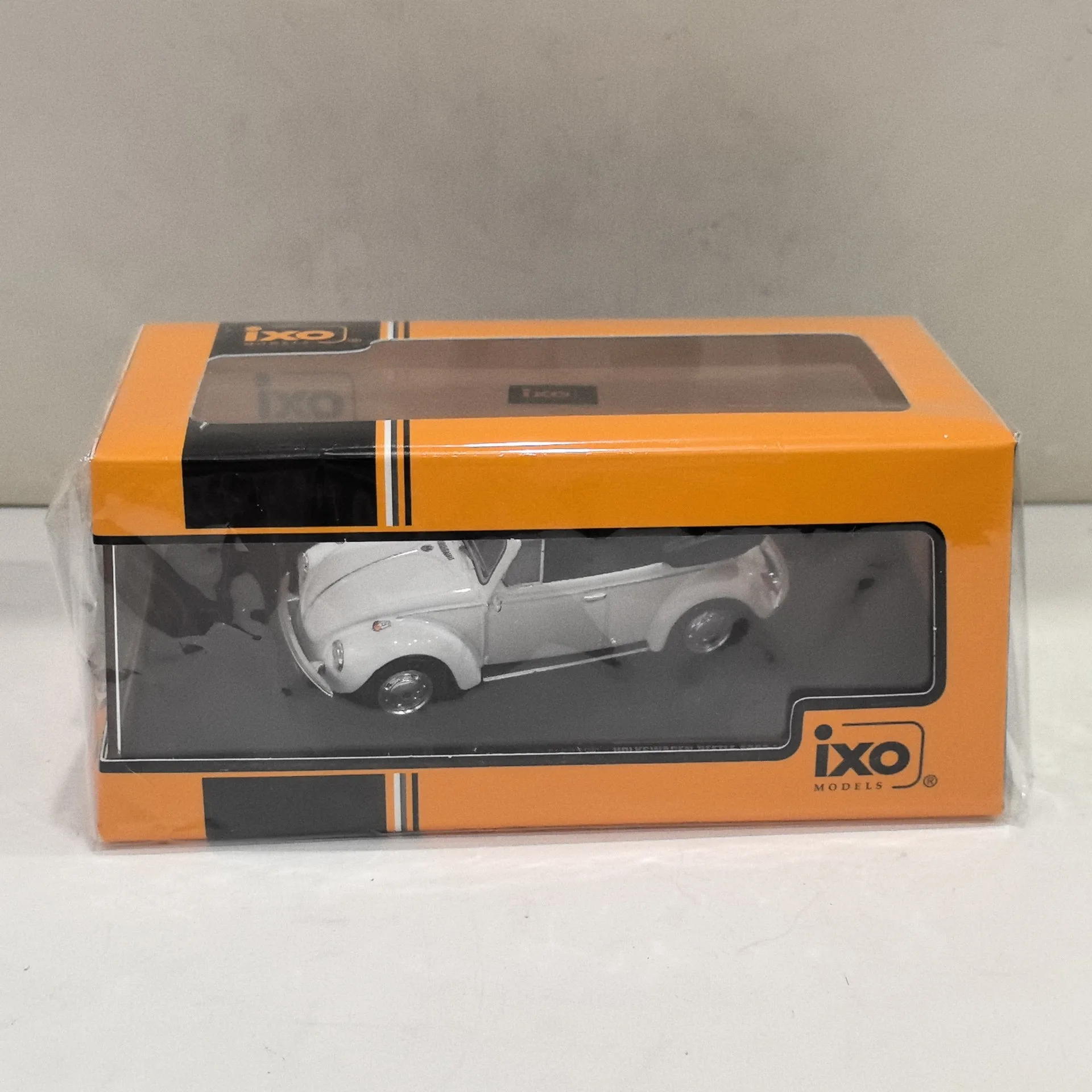 다이캐스트 IXO 1:43 스케일 VW BEETLE 1302 LS 1971 VW 합금 자동차 모델 소장 장난감 선물 기념품 디스플레이 장식품