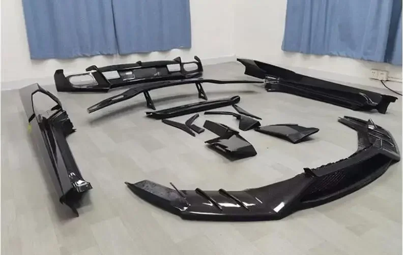 لامبورغيني هوراكان LP580 LP610 ألياف الكربون الحقيقية سيارة المصد الأمامي الشفاه الخلفي الناشر جذع المفسد الجانب التنانير طقم الجسم