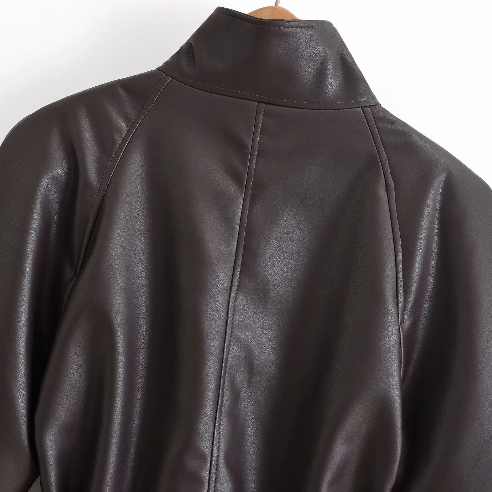 KONDALA Vintage PU Elegante Damenjacke Mode 2026 Herbst Lässig Modern Schick Einreihig mit Gürtel Streetwear Oberbekleidung – Detail 11