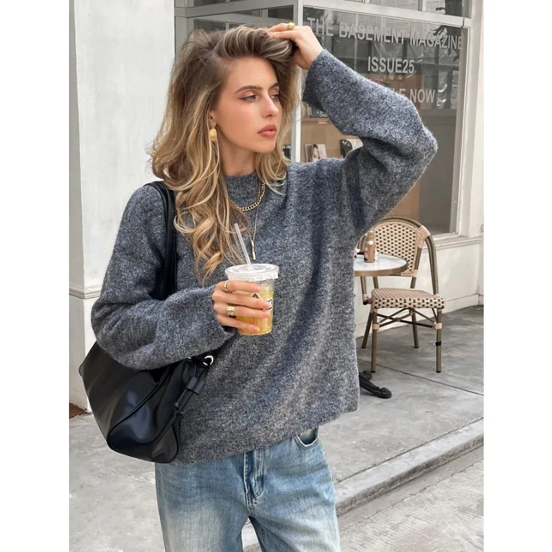 

Autumn and Winter Women's French Holiday Fashion Woolen Long-sleeved Half-turtle Collar Loose and Versatile Sweater