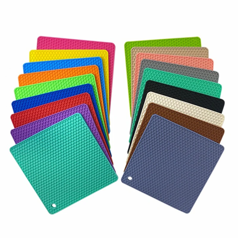 18cm Square Silicone Mat Heat Resistant Potholder Dining Table Placemat Non-slip Pot Holder Cup Coaster Kitchen Accessories