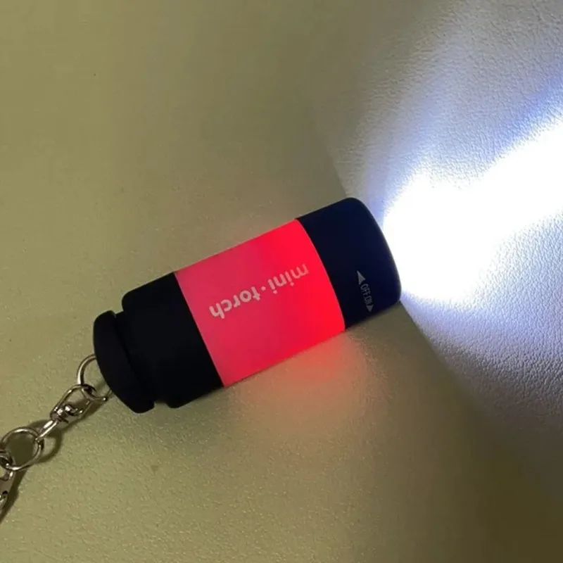 USB قابلة للشحن LED متعددة الوظائف ضوء قوي جيب المفاتيح مصباح يدوي مقاوم للماء المشي لمسافات طويلة التخييم مصباح يدوي صغير