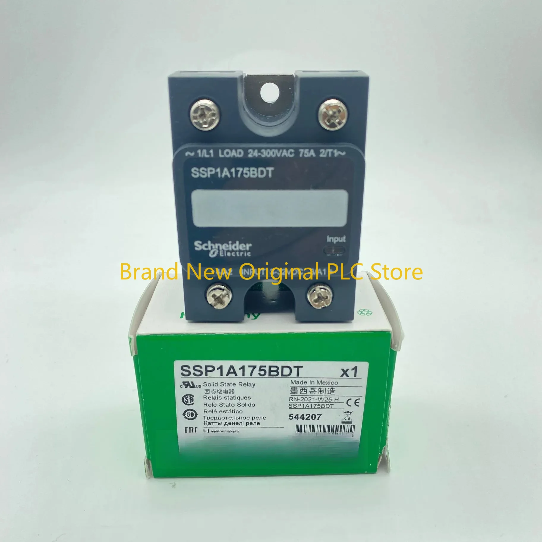 

SSP1A175BDT single-phase panel solid state 24-300VAC, voltage 3-32VDC original