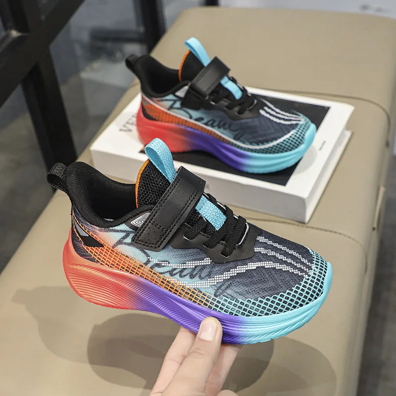 

Spring and fall running shoes for boys mesh permeable sports shoes for CuHK children light soft soled student casual shoes