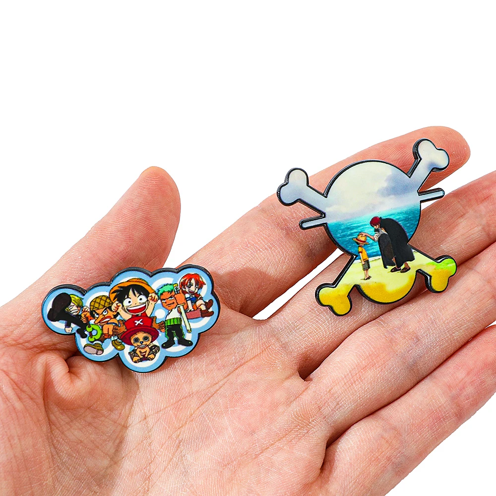 

2 Pcs Creative Cartoon ONE PIECE Brooch Fashion Usopp Enamel Pin Metal Badge Jewelry Clothing Backpack Accessories Gift