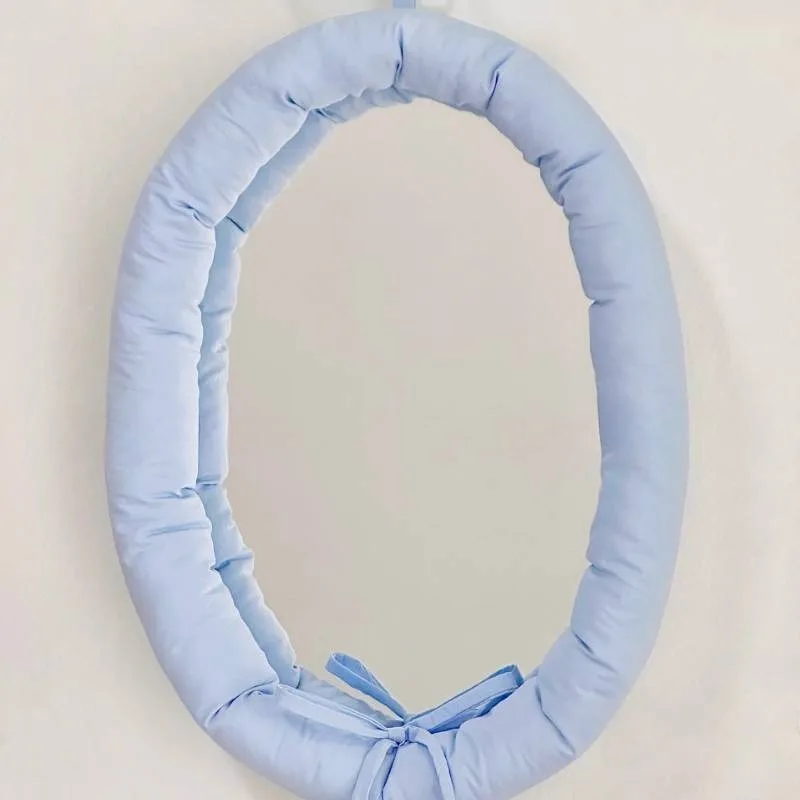 Classic Wall Decorative Mirrors Unbreakable Bathroom Aesthetic Infinity Make Up Mirror Cozy Compact Espelho Bedroom Stuff