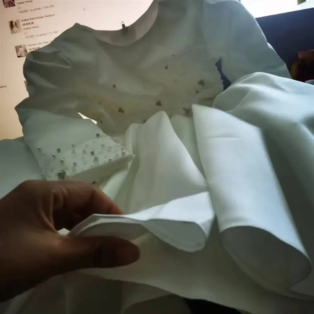 Robe de mariée en Satin blanc pour filles, personnalisée, élégante, à fleurs, perlée, avec nœud, robe de princesse pour fête d'anniversaire, robe de bal de baptême pour bébé