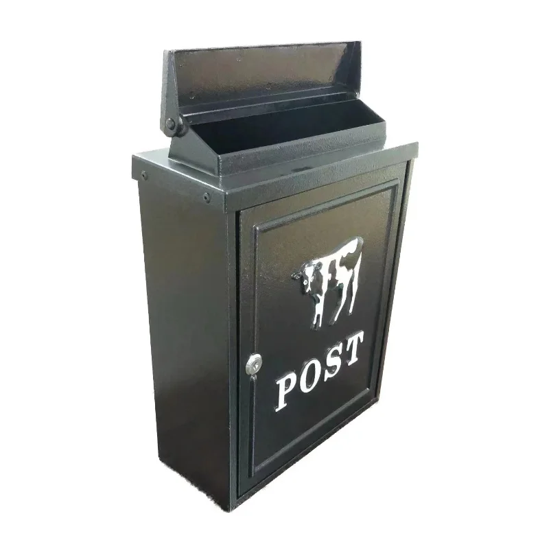 Vintage Decorative Post Box  European Style Lockable Mailbox for Courtyard and House Gate