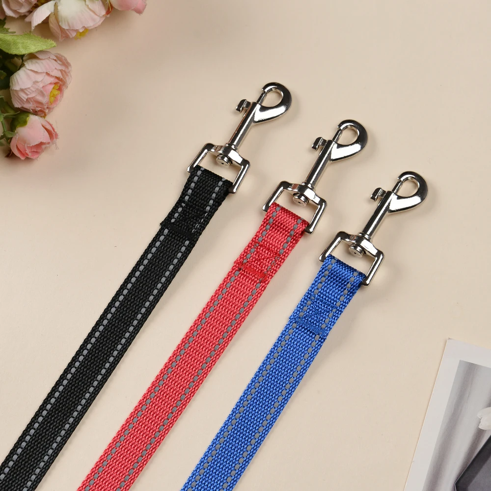 Reflective Nylon Dog Leash For Walking And Training Small Dogs_voghion.com
