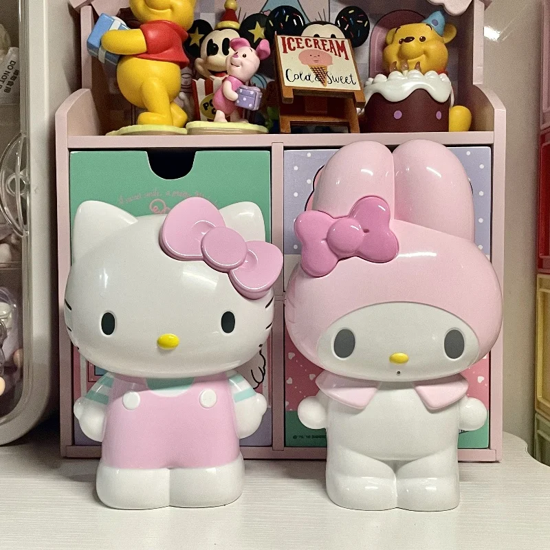 Sanrio Characters Series Kuromi Hellokitty My Melody Cinnamoroll Cute Pen Holder Stationery Makeup Brush Storage Ornament Gift