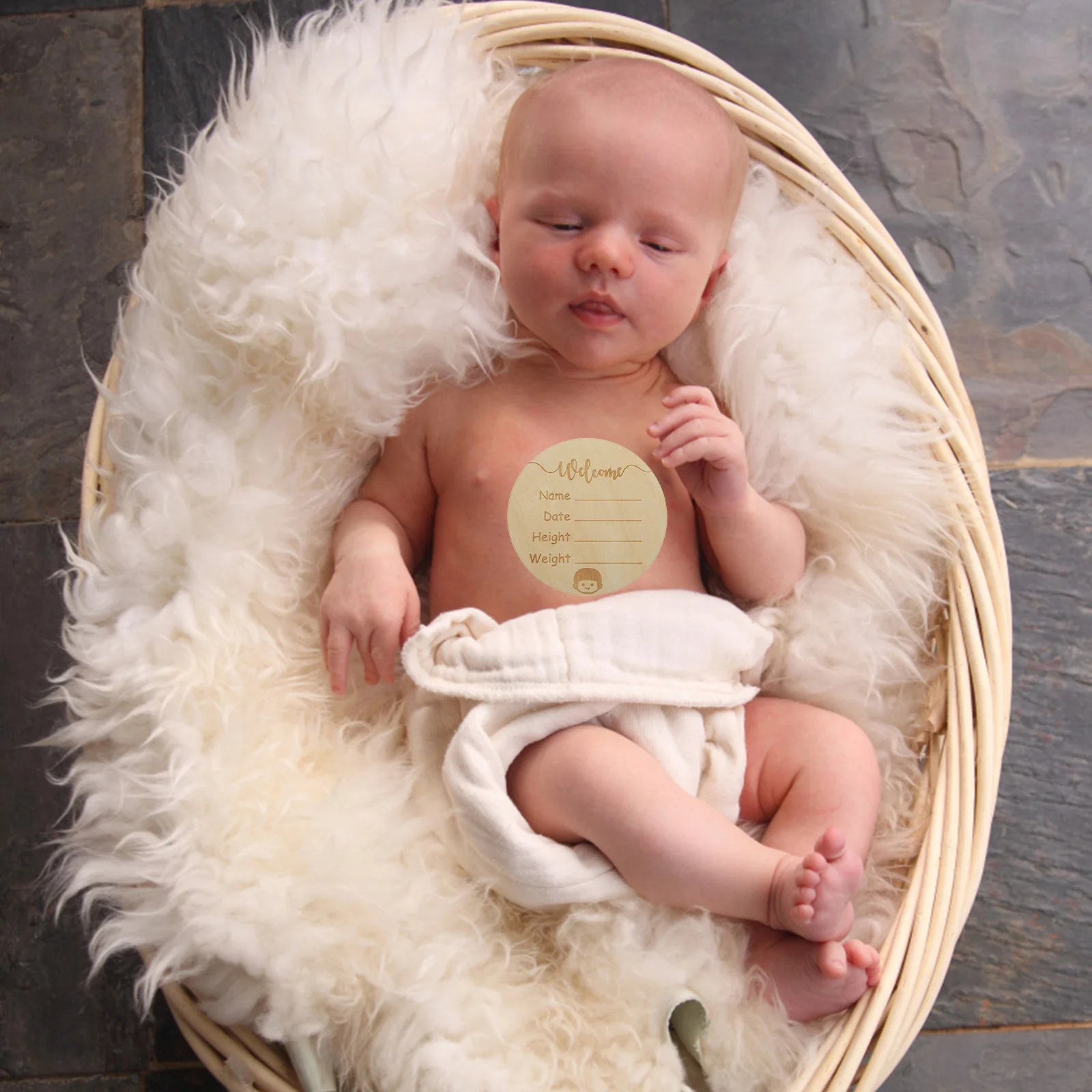 Украшение для объявления о рождении