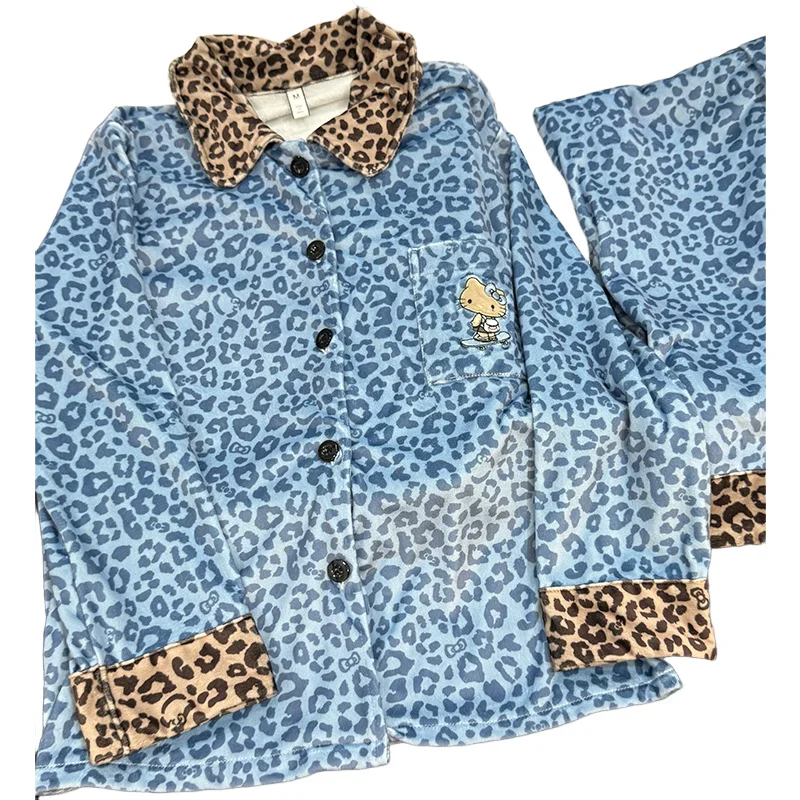 

Женский пижамный комплект Kawaii Snoopy с вышивкой и леопардовым принтом, лето 2023, одежда для сна из мягкой ткани Y2K, эстетичная одежда для дома, состоящая из двух предметов