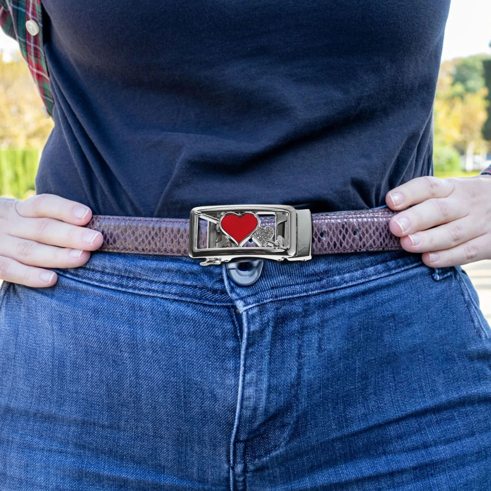 قفل نسائي مصنوع من خليط معدني بإبزيم تلقائي لفساتين الجينز والتنانير وحزام الخصر بقصة آمنة وحزام خصر بإبزيم