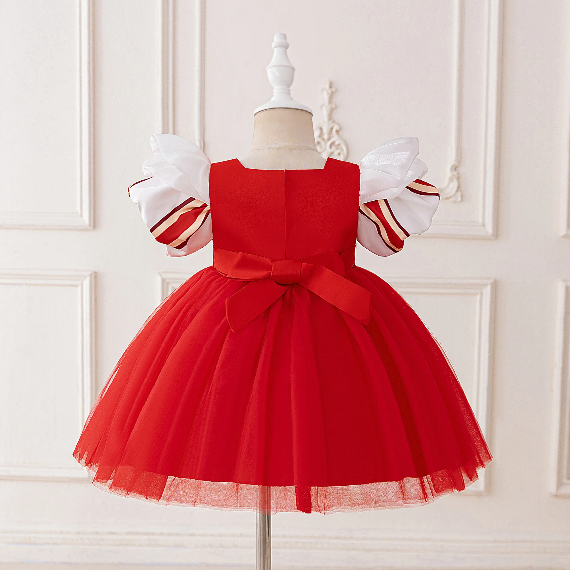 Rotes Herz Halloween-Kostüm für Mädchen, Abenteuer im Wunderland, Alice Cosplay-Kleid, Kleinkind 1. Geburtstag Hochzeit Prinzessinnen-Mädchenkleid – Detail 4
