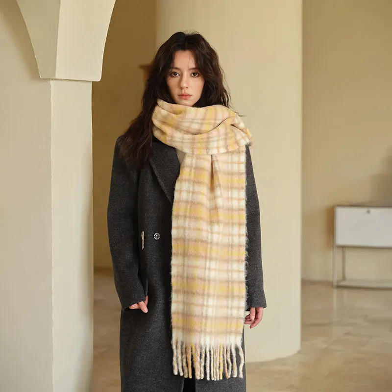 2024 Autumn/Winter New Collection: 32% Sheepskin Warm Long Women's Scarf with Soft and Sticky Exterior and Cold resistant Shawl