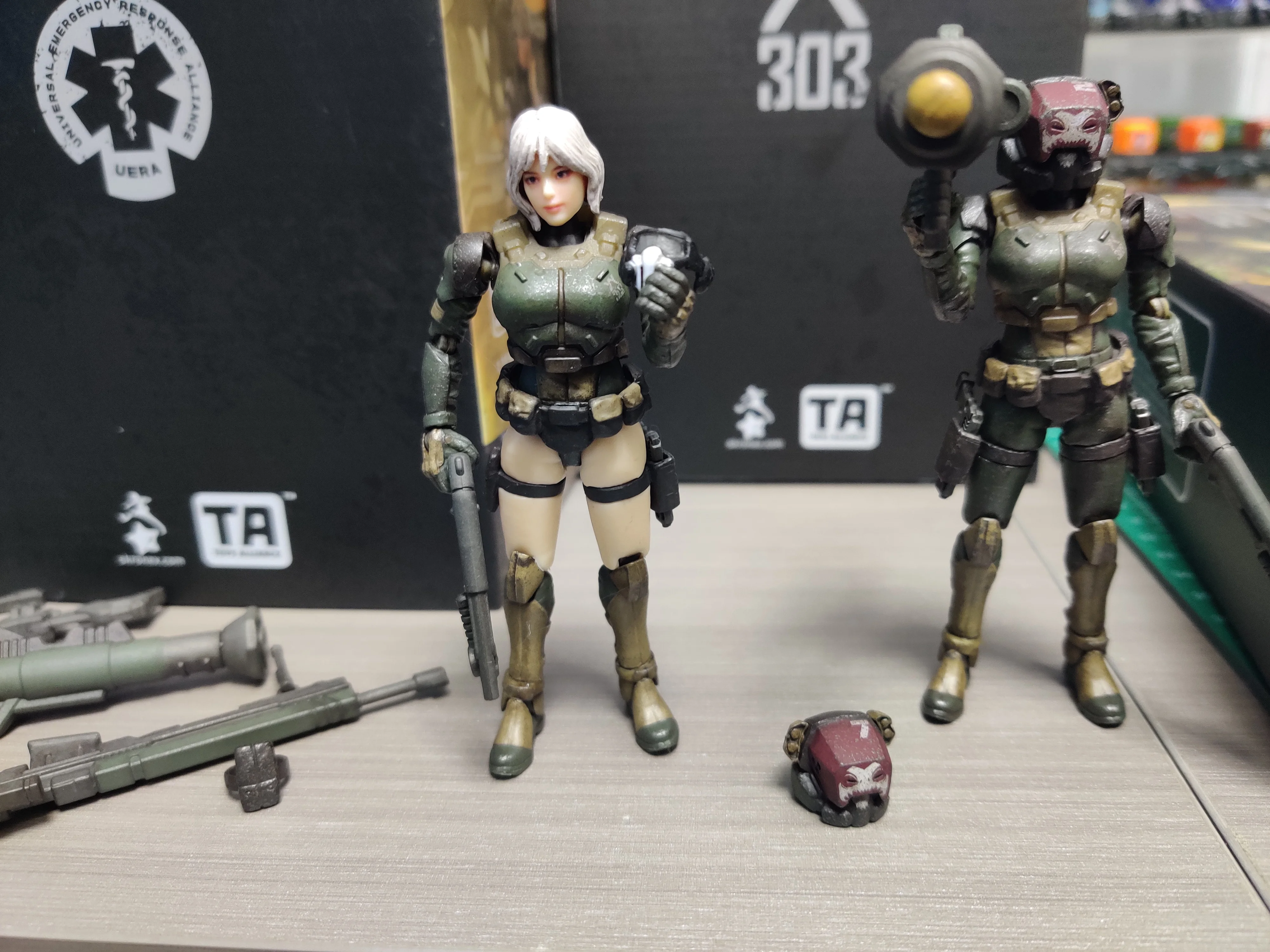 Acid Rain War 1/18 Scale Female Soldier FAV-A95 Eos Destroyer A96 Loannis Laurel Full Set Action Figure Doll Birthday Gift