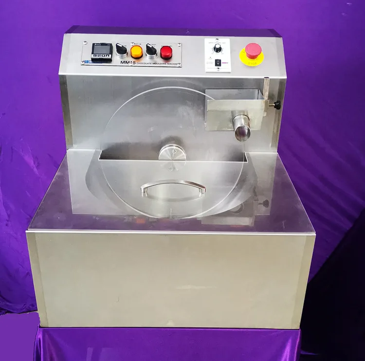 

New Type Small Chocolate Melting Machine Chocolate Melting Fountain Machine Mini Chocolate Melting Automatic Machine
