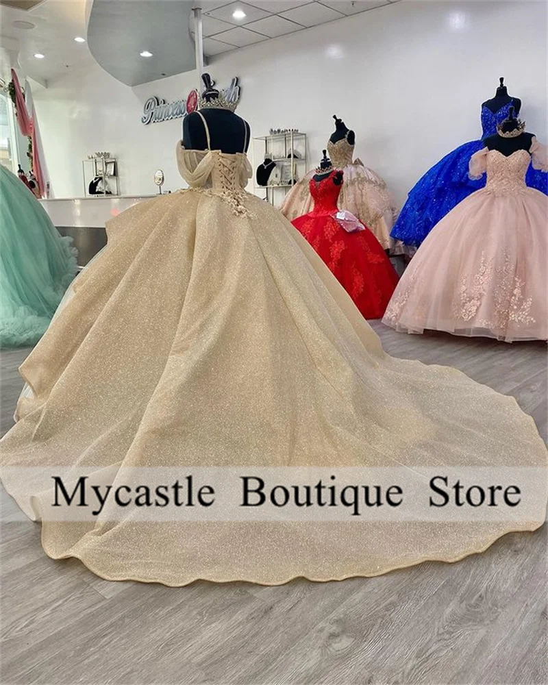 Champagne Lace Flower Princess Quinceanera Dresses 2024 Off Shoulder Sparkly Beaded Appliques Ball Gown Sweet 16 Dresses Vestido