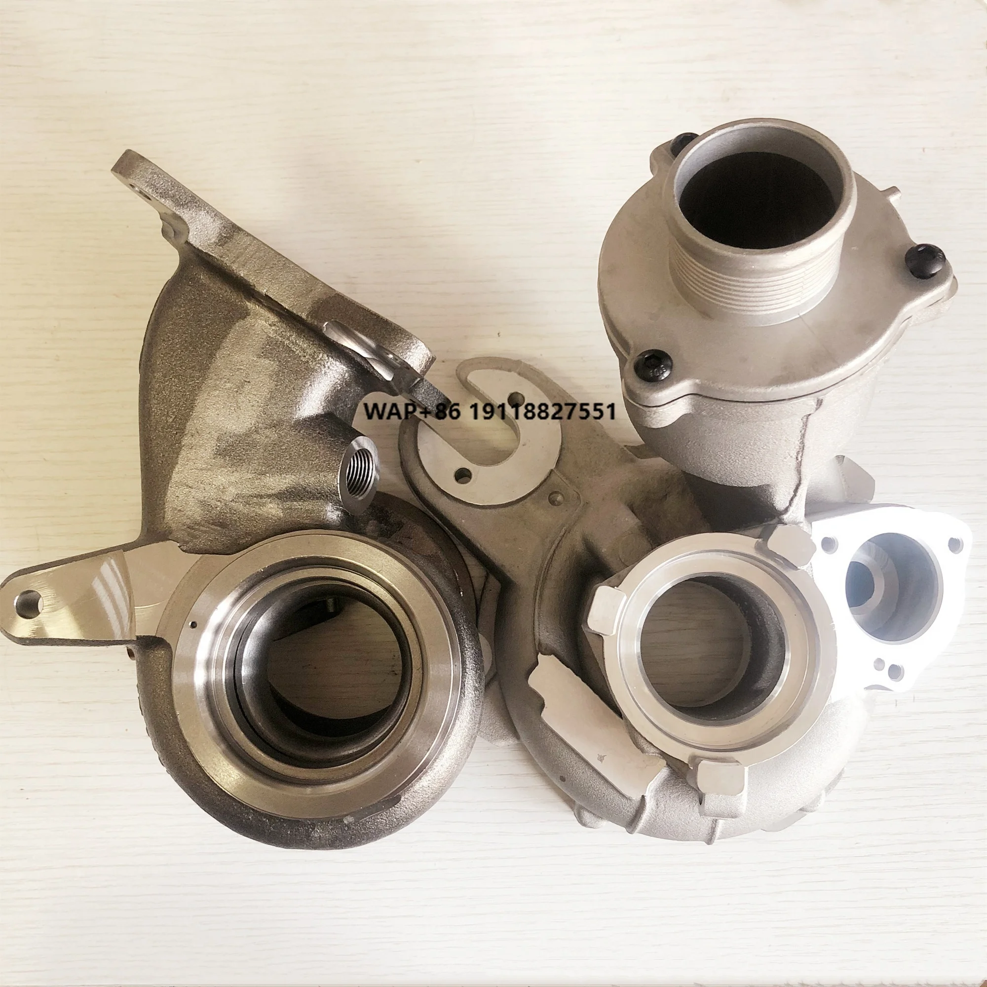 

RHF5 IS38 Reverse ES3086203 / 06K145722H / 06K145722A / 06K145725S Compressor Housing and Turbine Housing