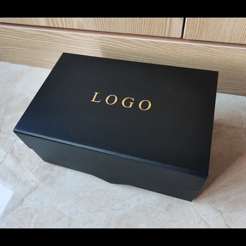 Gift Box For Wedding Birthday Christmas Party Magnet Clamshell Product Packaging Box For Business White Custom Logo Gifts Box